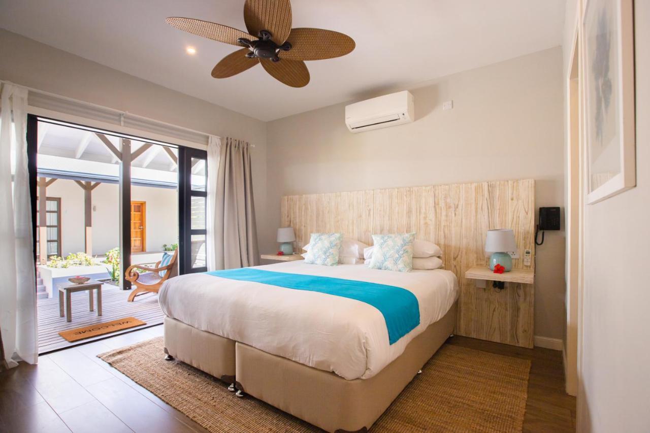 Le Nautique Waterfront Hotel La Digue Luaran gambar