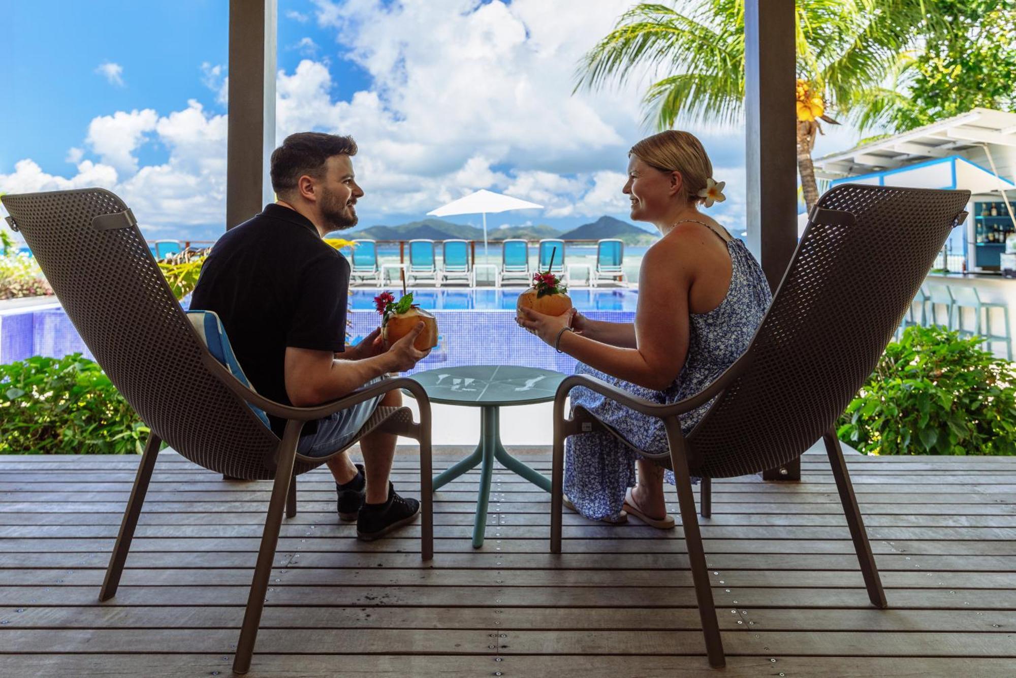 Le Nautique Waterfront Hotel La Digue Luaran gambar