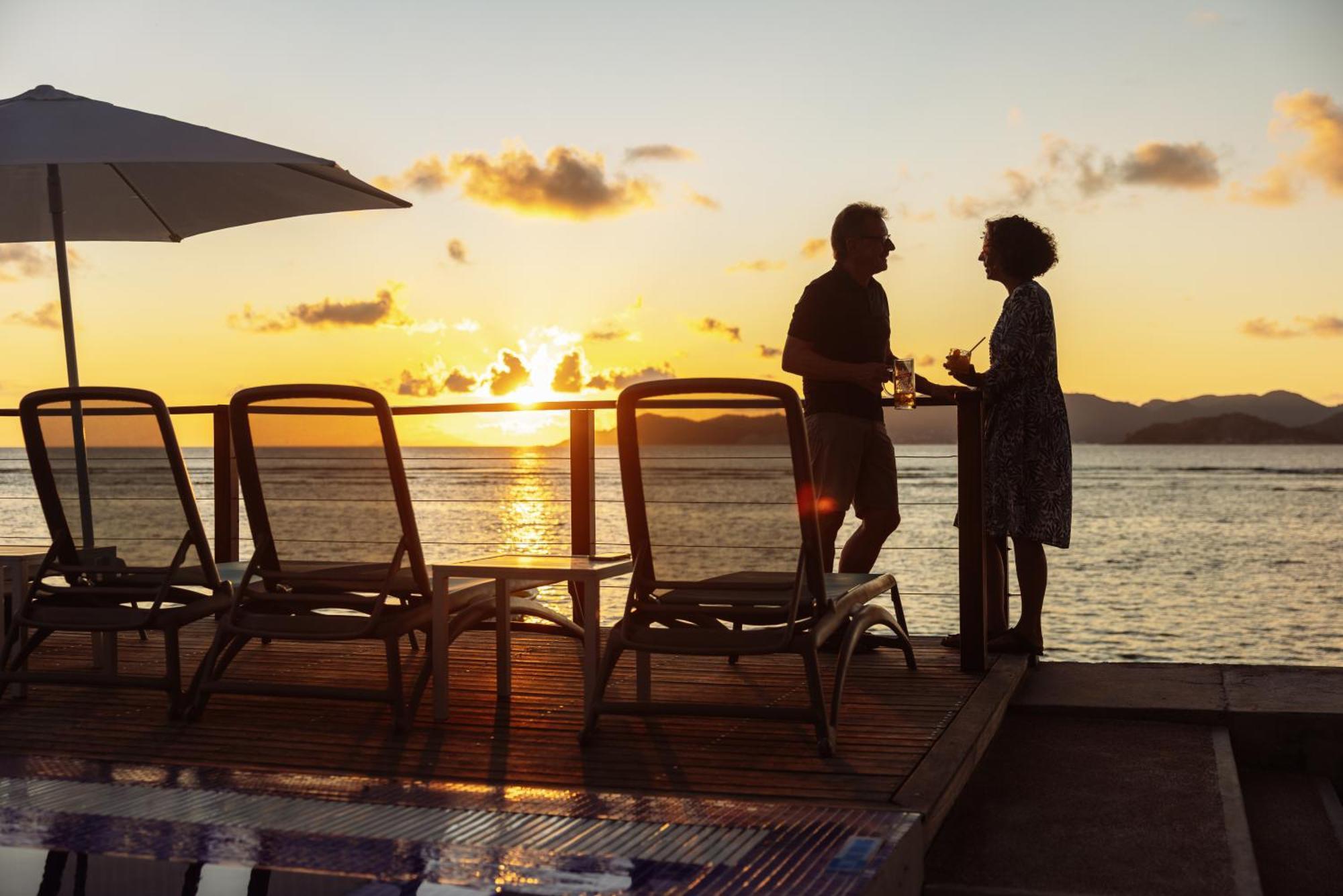 Le Nautique Waterfront Hotel La Digue Luaran gambar