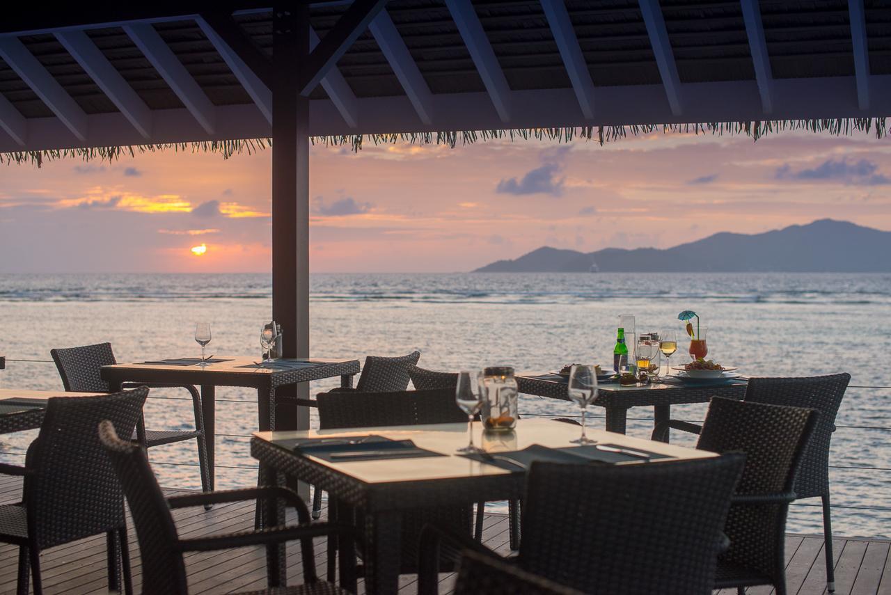 Le Nautique Waterfront Hotel La Digue Luaran gambar